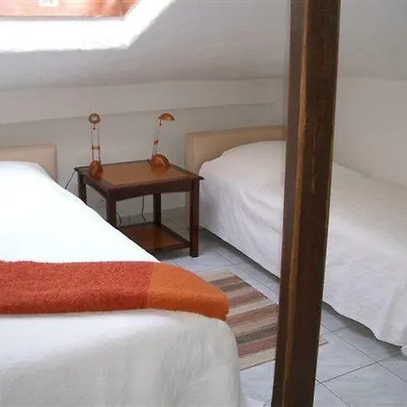 26 Rue Baron De Bres Apartamento *